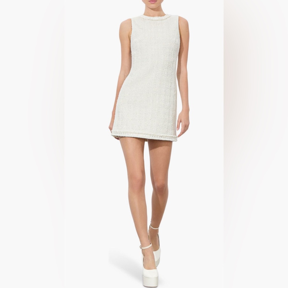 Alice + Olivia Coley Sequin Tweed Sleeveless
Minidress off white/Oatmeal sea4